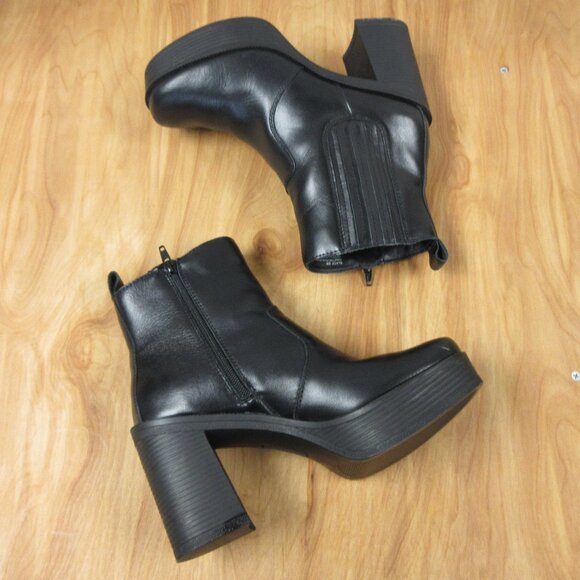 HOUSE OF HARLOW 1960 Hawthorne Black Leather Ankle Boot Size 9 Platform Bootie - Picture 6 of 16